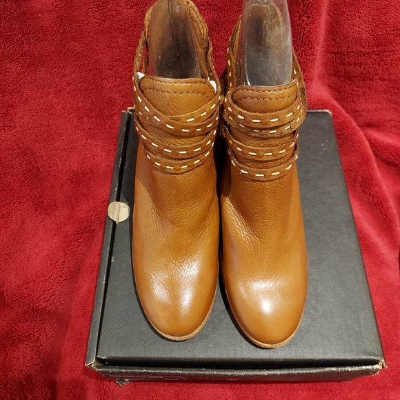 Frye Naomi Pickstitch Shootie Boots - Picture 4 of 8